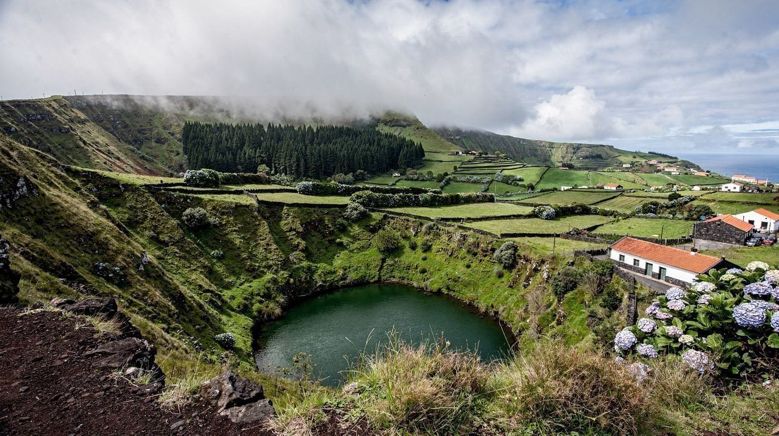 Volcanoes & Craters