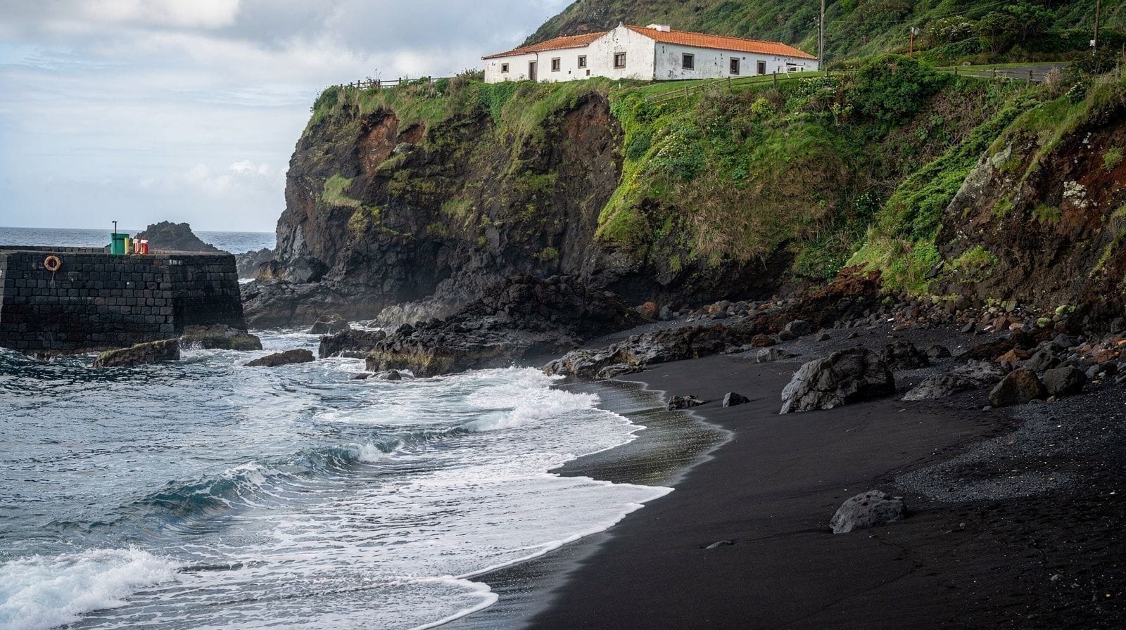 Ribeira Quente