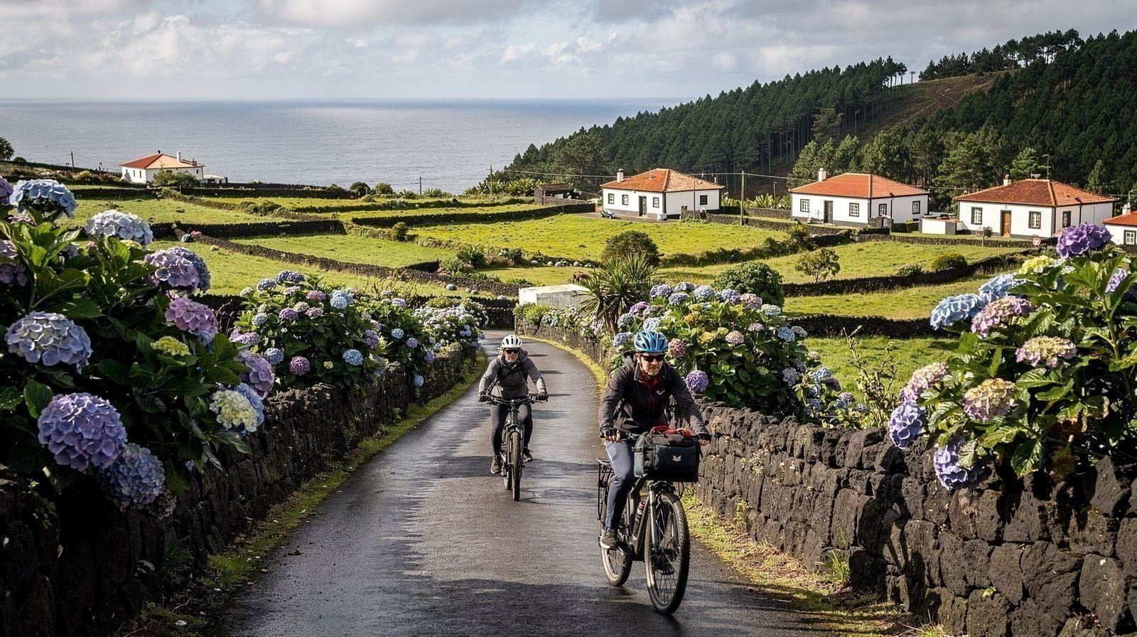Como É Realmente Pedalar em São Miguel