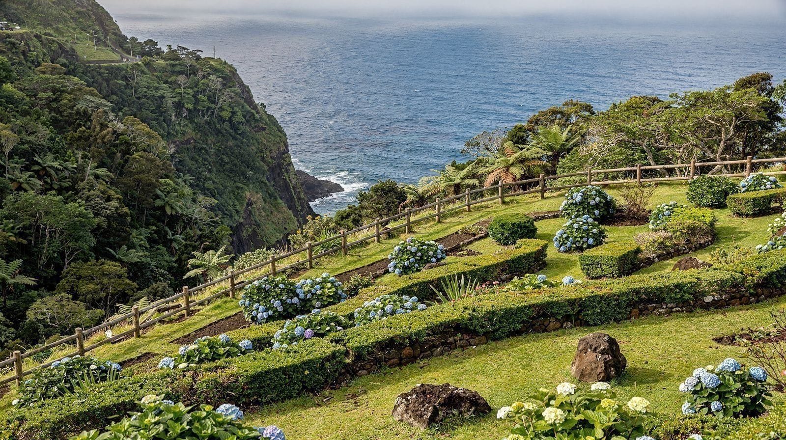 Miradouros do Nordeste: Ponta do Sossego e Ponta da Madrugada