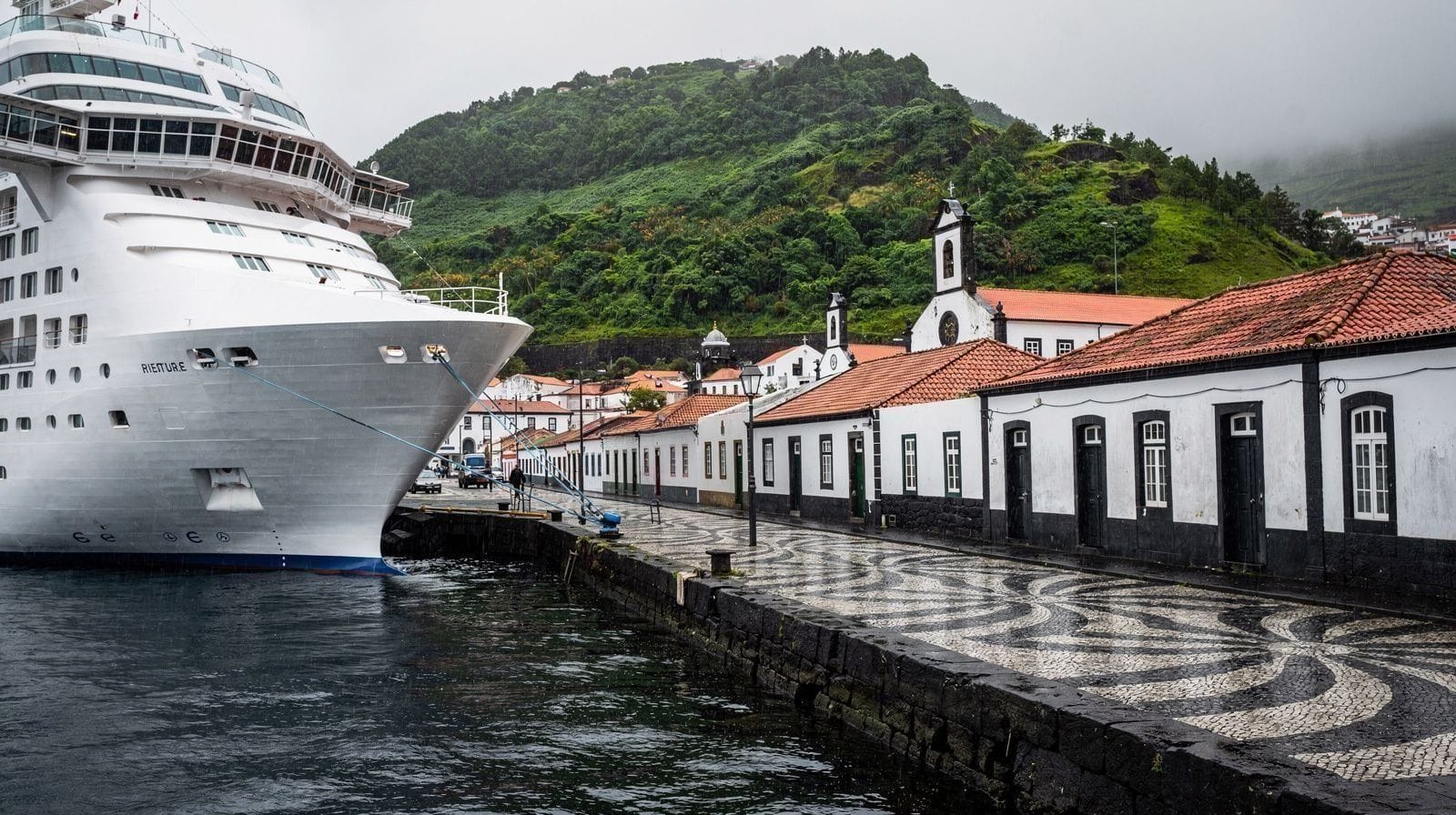 Excursão de Escala em Cruzeiro em Ponta Delgada: O Que um Dia de Porto Realmente Permite