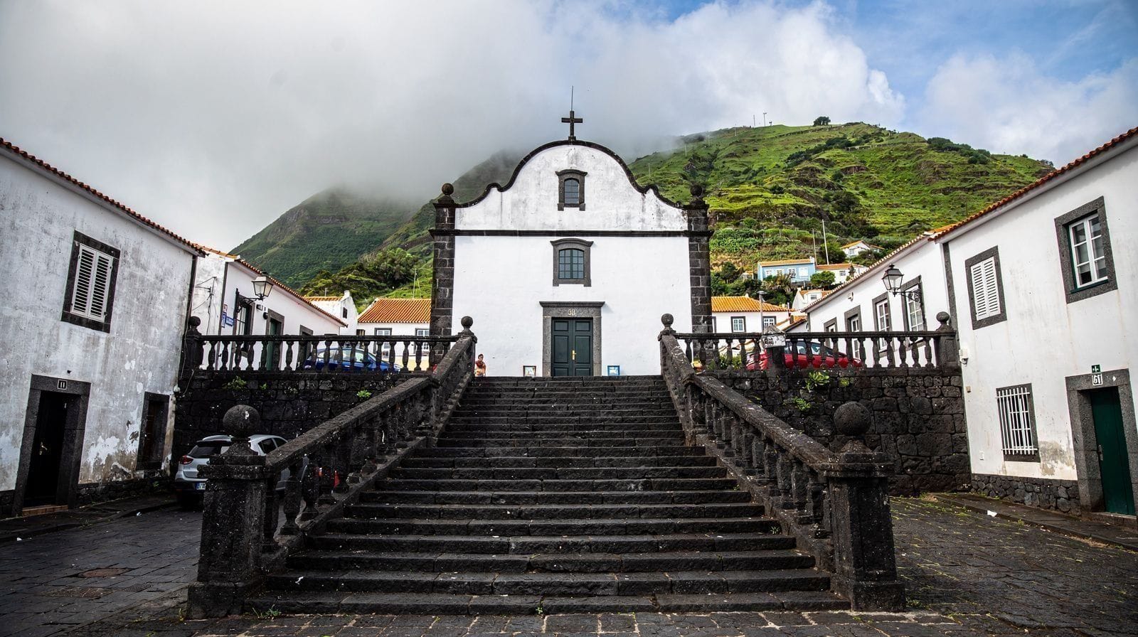 Ribeira Grande e Caldeira Velha: Um Passeio de Um Dia pela Costa Norte