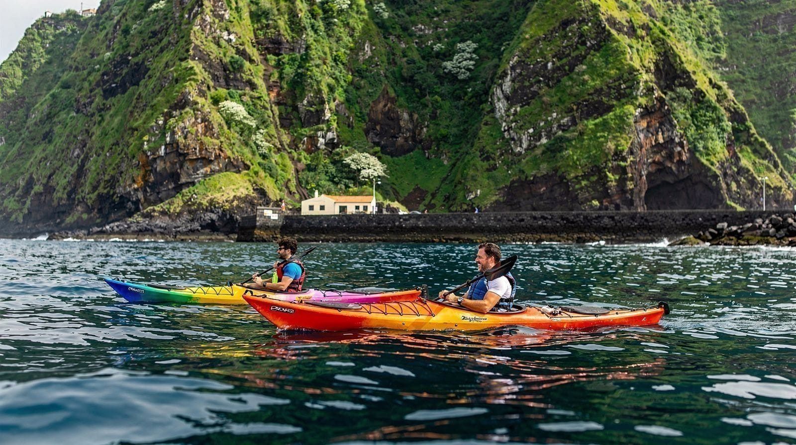 Caiaque de Mar em Ribeira Quente: a Costa das Furnas na Água