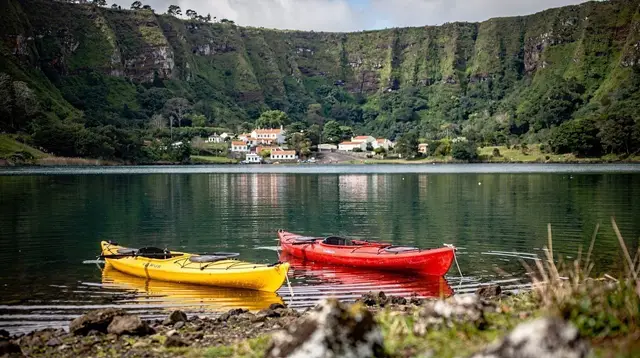 Kayaking the Twin Lakes of Sete Cidades